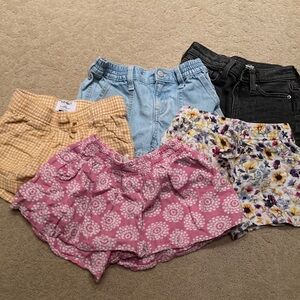 Lot of 5 shorts